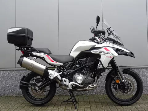 Benelli TRK 502 X