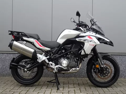 Benelli TRK 502 X (35KW)
