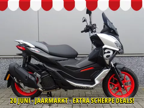 Aprilia SR GT 200