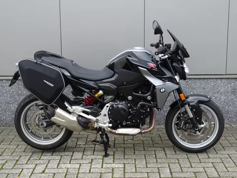 BMW F 900 R