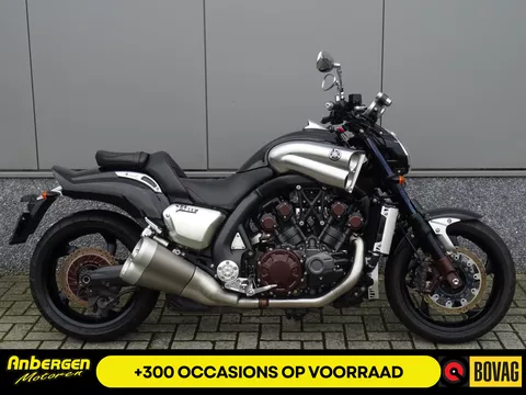 Yamaha V MAX 1700