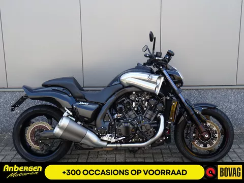 Yamaha V MAX 1700