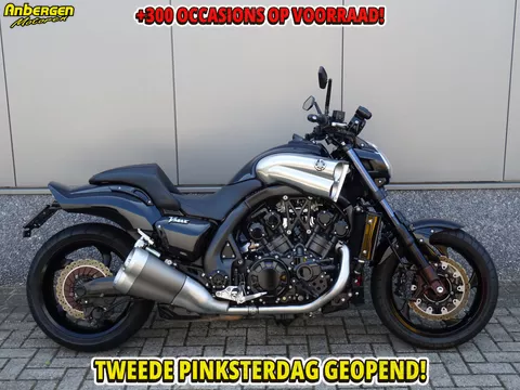 Yamaha V MAX 1700